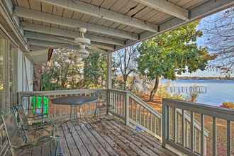 Others 4 Rustic Escape on Lake Murray w/ Fire Pit + Balcony