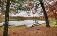 Lainnya 4 Lakefront Wisconsin Cottage w/ Dock & Hot Tub!