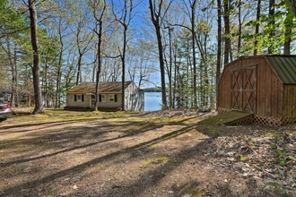 Others 4 Quaint Cottage With Dock on Annabessacook Lake!