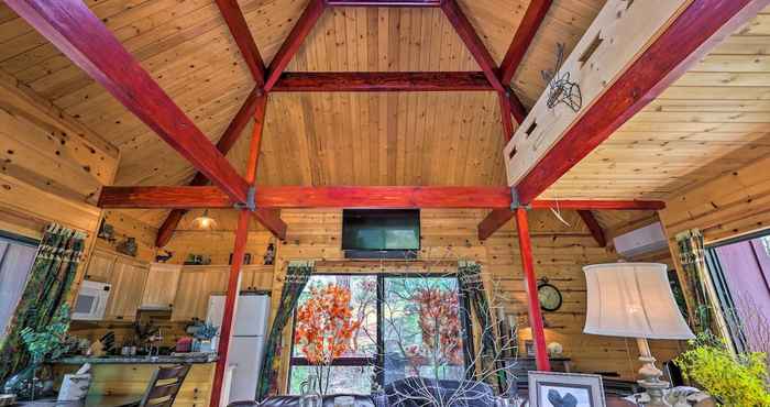 อื่นๆ Strawberry/pine Studio Cabin With Outdoor Oasis!