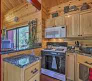 Others 7 Strawberry/pine Studio Cabin With Outdoor Oasis!