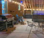 Lain-lain 5 Centennial Cabin w/ Hot Tub, Sauna & Pool Table!