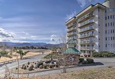 อื่นๆ 6 Condo w/ Golf Views: 2 Mi to Dollywood & Parkway!