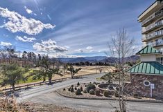 อื่นๆ 7 Condo w/ Golf Views: 2 Mi to Dollywood & Parkway!