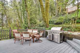 Others 4 West Linn Vacation Rental w/ Private Hot Tub