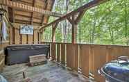 Others 6 Townsend Cabin w/ Deck & Smoky Mountain Views