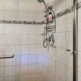 Interior 1 'คอทเทจอบุคสตอรีบุคบาร์น' ที่อบอุ่นไปด้วยวิวที่สวยงาม, โรงแรม & ที่พัก San Diego County