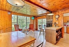 其他 7 Wawayanda House on 62 Acres - Multiple Fireplaces!