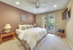 Lain-lain 6 Chic California Escape w/ Pool, Hot Tub & Patio!