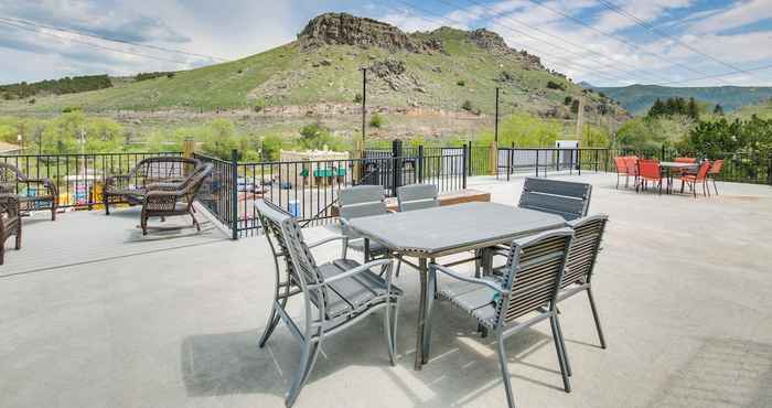 Others Central Lava Hot Springs Studio w/ Deck & Views!