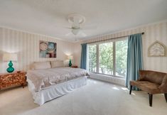 Lainnya 4 Lakefront Pittsburg Villa w/ Private Pool!