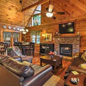 Primary image 1 Wraparound Porch & Jacuzzi: Gatlinburg Cabin!, Pigeon Forge Villas