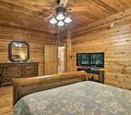 Others 7 Idyllic Mtn Retreat w/ Hot Tub Near Shenandoah NP!