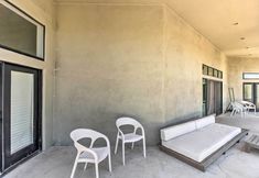 Others 4 Tucson Desert Oasis w/ Private Pool & Patio!