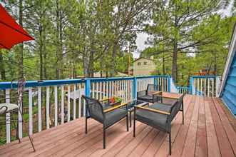 Others 4 Colorful Munds Park Cabin w/ Deck & Fireplace