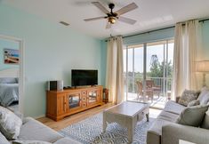 Others 6 Bright Fort Myers Condo w/ Balcony, Resort Pool!