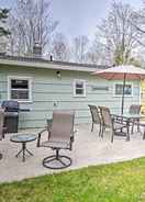 ภาพหลัก Charlevoix Cabin w/ Patio & Grill - Steps to Lake!