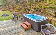 Others 3 Idyllic Creekside Bryson City Gem w/ Hot Tub!