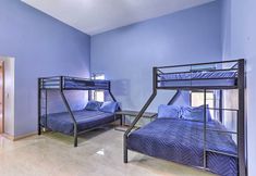 Lainnya 2 Huge Home w/ Pool Table Near St Pete Beach!