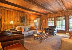 其他 6 Vintage Schroon Lake Farmhouse w/ Private Beach!