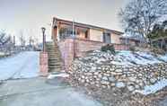 Lainnya 5 Scenic Kernville Home - Walk to Downtown & River!