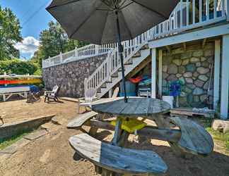 Others 2 Lakefront Newaygo Home - Private Dock, Kayaks