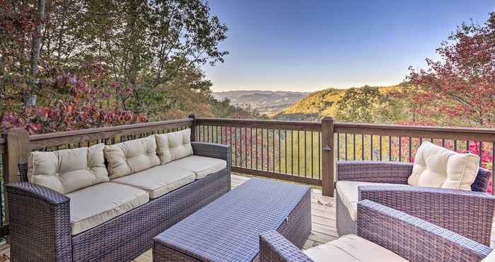 Others Brevard Chalet w/ Stunning Blue Ridge Mtn Views!