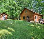 Others 2 Trout Lake Cabin w/ Private Dock, Kayaks & Loft!