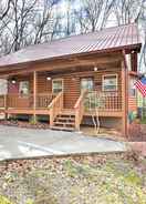 Primary image Cozy Hayesville Retreat w/ Deck & Mtn Views!