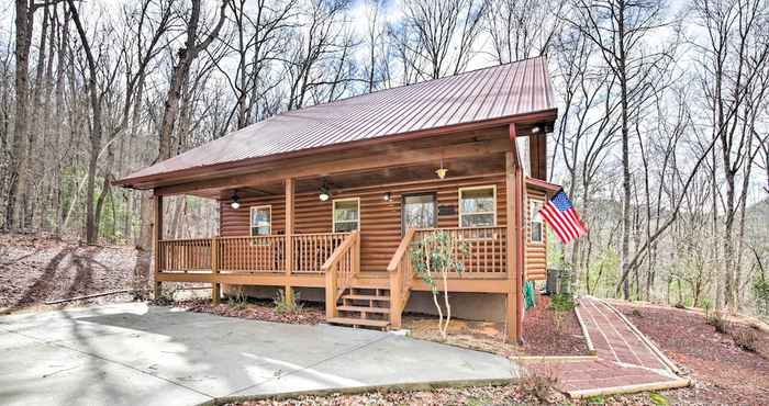 Lain-lain Cozy Hayesville Retreat w/ Deck & Mtn Views!