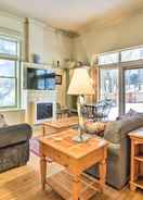 ภาพหลัก Charming Saugatuck Condo w/ Private Deck + Grill!