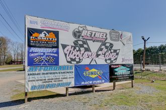 Others 4 Cozy Catskills Tiny Home ~ 3 Mi to Bethel Woods!