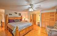 Others 6 Bryson City Cabin w/ Private Hot Tub & Pool Table!