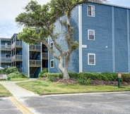 Others 4 Oceanfront Topsail Beach Retreat - Steps to Shore!