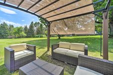 其他 Stylish Suburban Getaway, 10 Miles to Royal Mtn!