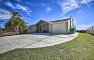 Others 6 Canalfront Port Charlotte Getaway w/ Boat Dock!