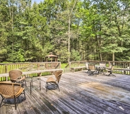 Others 6 Modern Catskills Escape on 25 Acres w/ Deck!