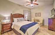 Others 2 Branson West Villa w/ Golf Course View & Pool!