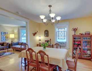 Lainnya 2 Historic Home w/ Sunroom - 5 Mi to Lambeau Field!