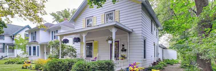 Lainnya Historic Home w/ Sunroom - 5 Mi to Lambeau Field!