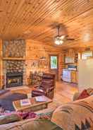 Primary image 'the Dreamcatcher' Mountain View Cabin w/ Deck!