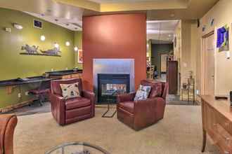 Others 4 Idyllic Dtwn Anchorage Condo w/ Fireplace!