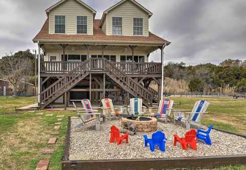 Lainnya Lake Granbury Fishing Escape w/ Dock & Kayaks!