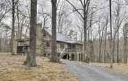 Others 4 Scenic Cabin w/ Deck & Fire Pit - Near Hiking!