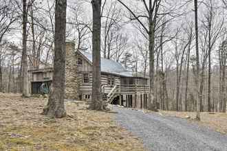 Others 4 Scenic Cabin w/ Deck & Fire Pit - Near Hiking!
