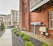 Others 3 Arts & Design District Condo: Steps to Monon Trail