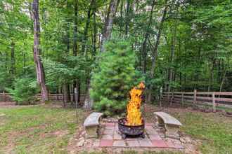 Others 4 Cozy Home w/ Covered Deck by Beech Mountain Skiing