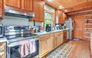 Others 3 Cozy Custom-built Clarklake Cabin 1/2 Mi to Lake!