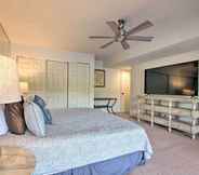 Khác 7 Lakefront Osage Beach Condo w/ Community Pool