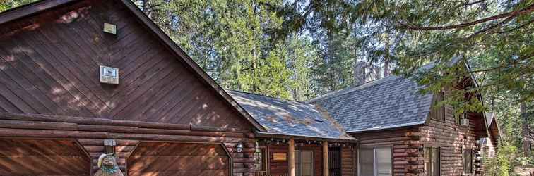 Others Custom-built Cabin W/spacious Deck: 5 Mi to Hiking